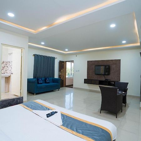 Hotel Accor Inn Bangalore Exterior photo